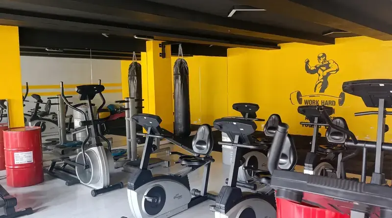 Crunch Fitness Tesis Fotoğrafı #11